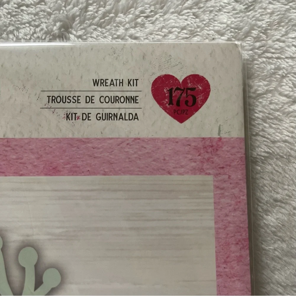 American Crafts create festive